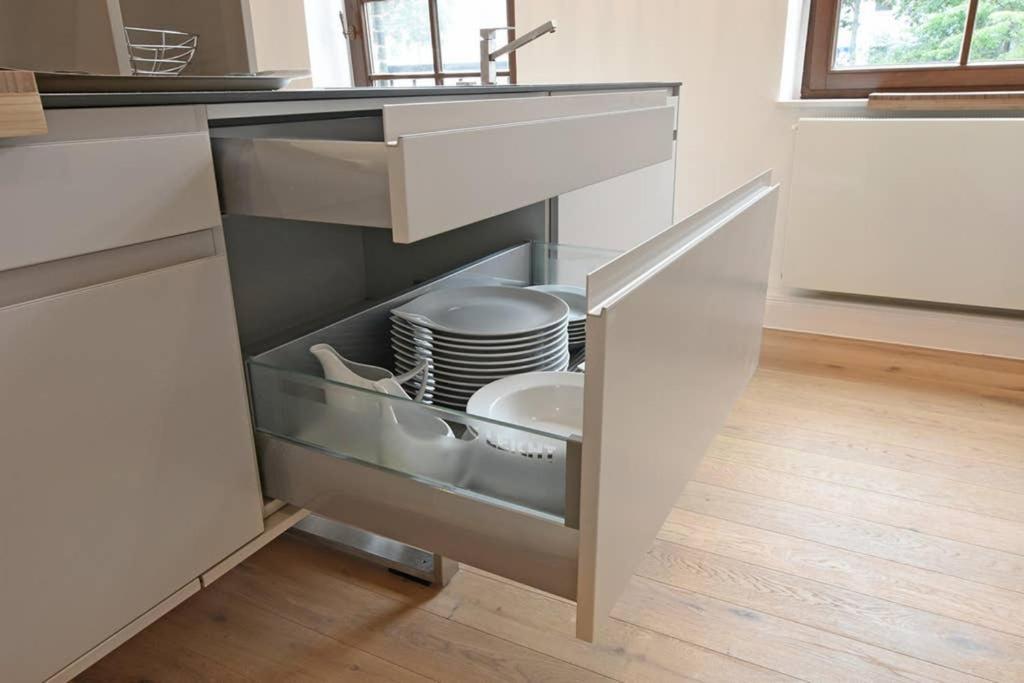 6,5 Luxury Room Apartment - Central Zwickau - 3 Bedrooms - 2 Bathrooms Esterno foto
