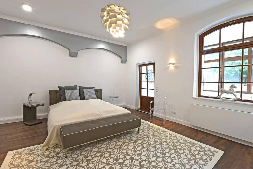 6,5 Luxury Room Apartment - Central Zwickau - 3 Bedrooms - 2 Bathrooms Esterno foto